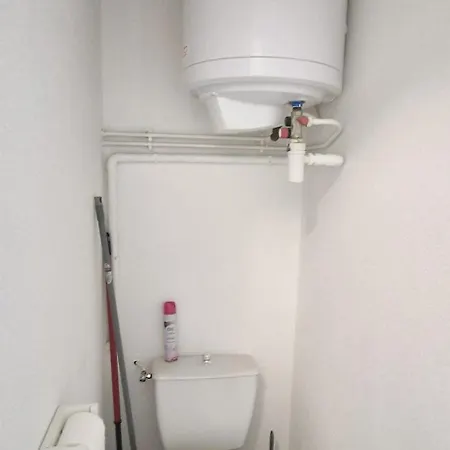 Cv 4p, Parking Privee Cosy Design Λα Γκραντ-Μοτ